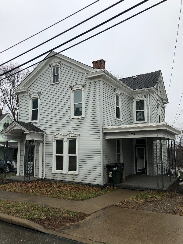 174 S Marietta St, Saint Clairsville, OH 43950 House Rental in Saint