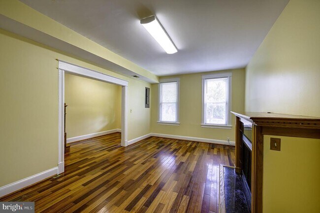 Building Photo - 5518 13th St NW