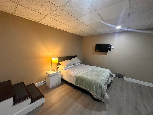 Foto del edificio - 311 N 3rd Ave