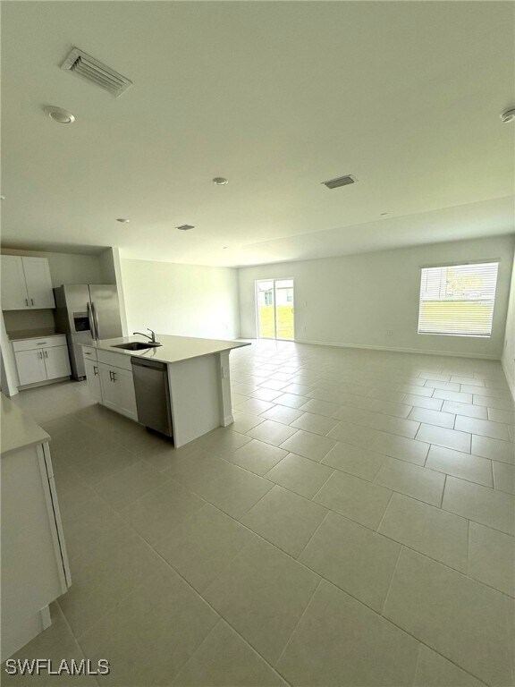 Foto del edificio - 17610 Paradiso Wy