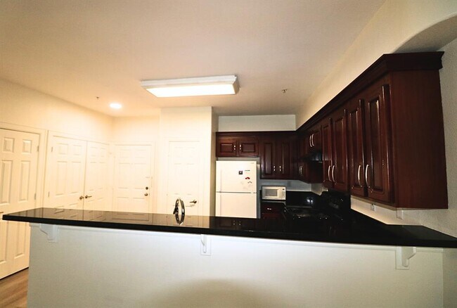 Foto del edificio - 6611 W Sam Houston Pkwy S