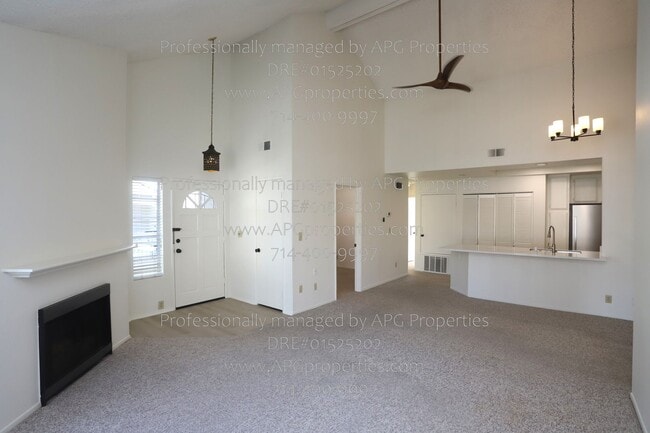 Photo - 10401 Garden Grove Blvd House