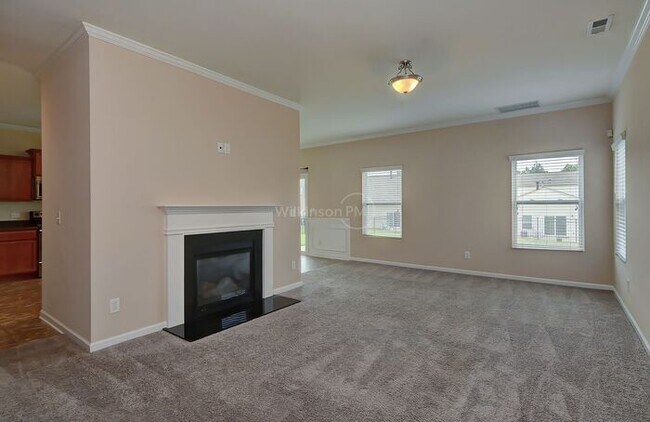 Building Photo - Beautiful 3 Bedroom 2.5 Bathroom Home in M...