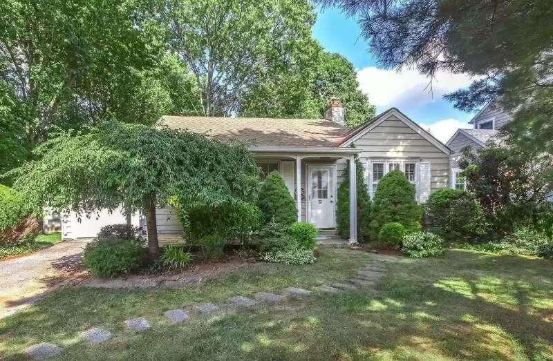 Primary Photo - 16 Ruth Pl