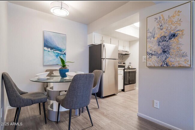 Foto del edificio - 2311 E Union Hills Dr