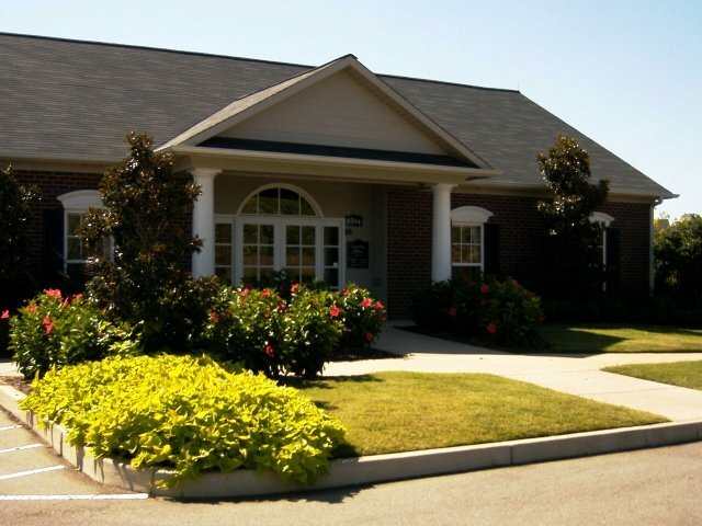 Foto del edificio - 8594 Blue Creek Cir
