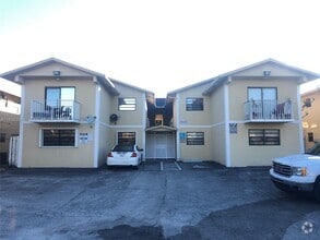 Building Photo - 5930 W 25th Ct