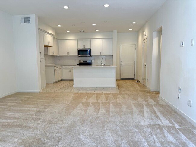 Foto del edificio - Charming 3bed 2.5 bath Simi Valley Home