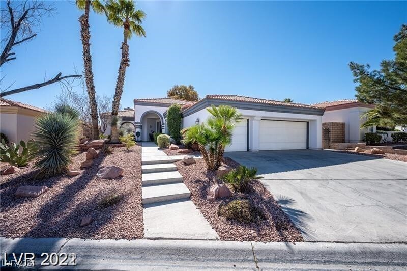 Foto principal - 7909 Painted Sunset Dr