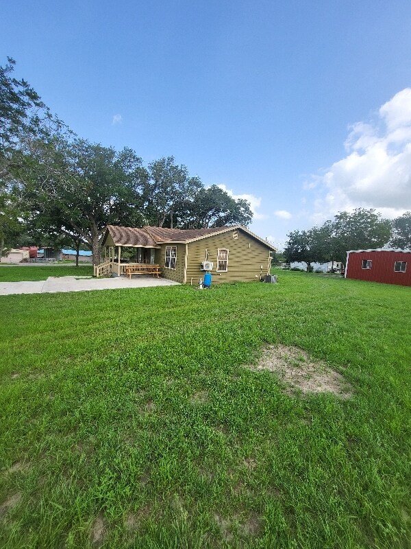 Foto del edificio - 9027 County Rd 748