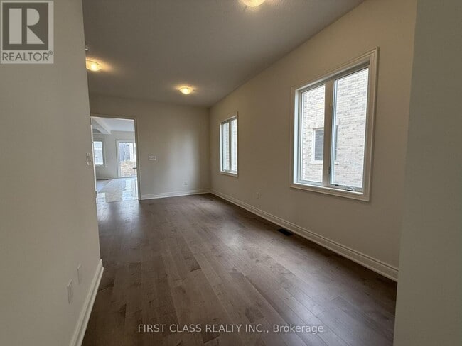 Building Photo - 93 Boccella Cres