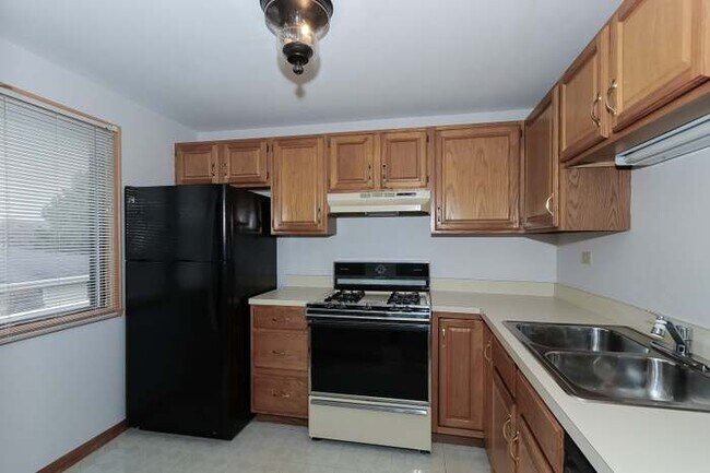 Foto del edificio - 1306 Forestdale Ct