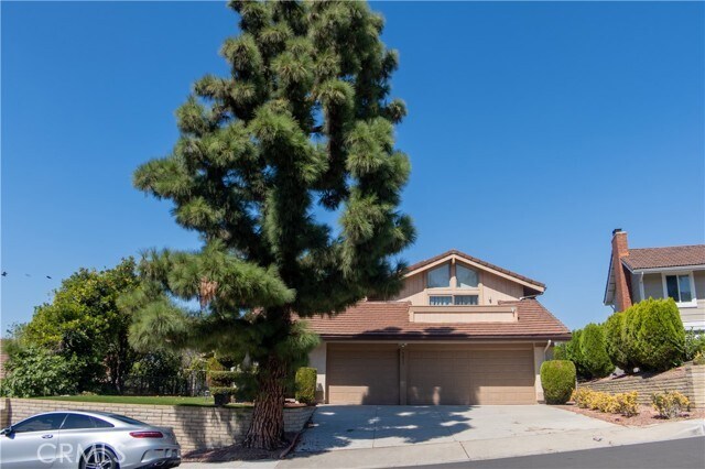 Foto principal - 5451 E Willowick Cir