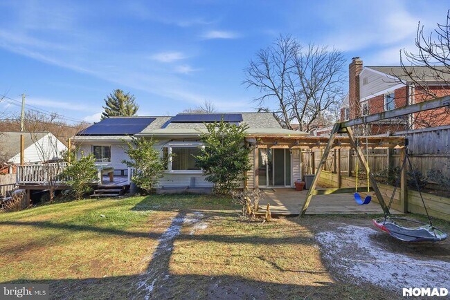 Foto del edificio - 303 Mansfield Rd