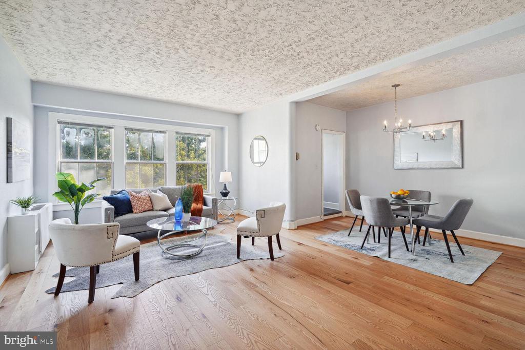 Foto principal - 3901 Cathedral Ave NW