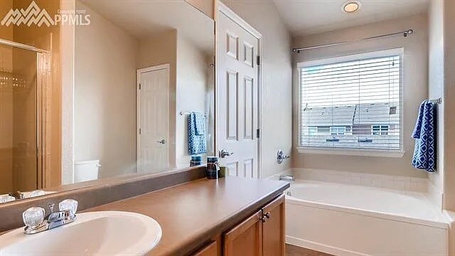 Foto del edificio - 3549 Bay Owl Grove