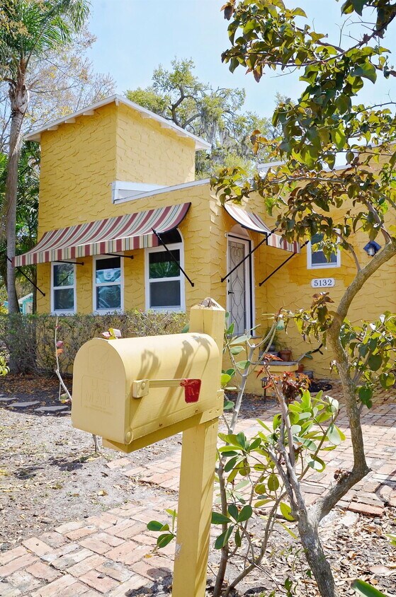 Primary Photo - 5132 25th Ave S
