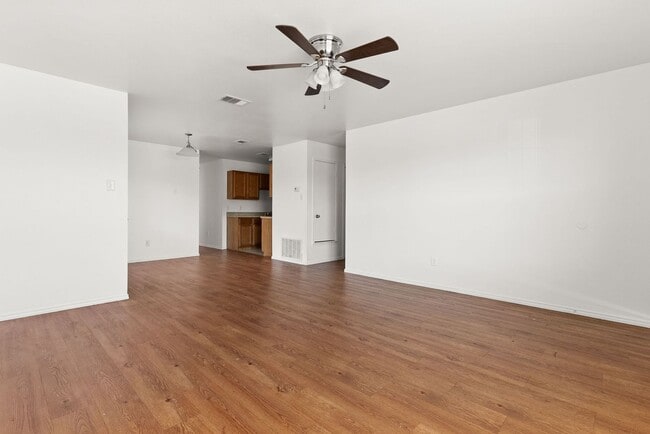 Building Photo - 6211 Temora Loop