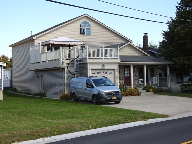 Foto del edificio - 8581 Wickham Blvd