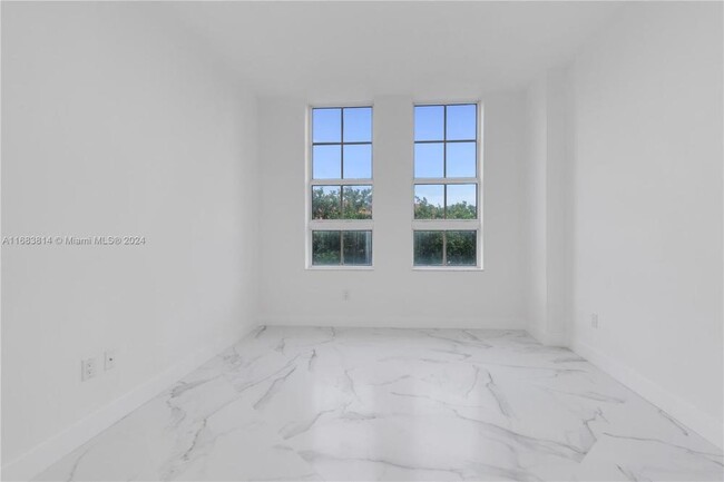 Building Photo - 3 bedroom in Aventura FL 33180