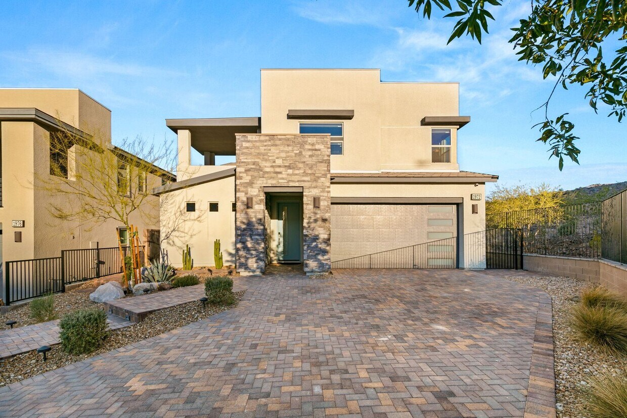 Primary Photo - WONDERFUL 4 BEDROOM HOME IN MACDONALD RANCH.
