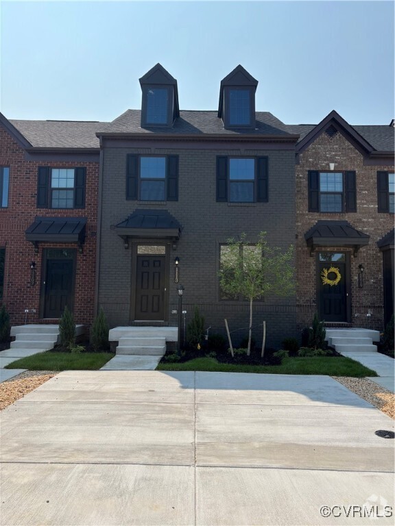 Building Photo - 1113 Arborway Ln