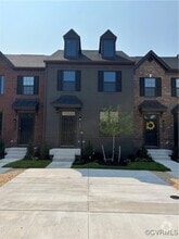 Building Photo - 1113 Arborway Ln