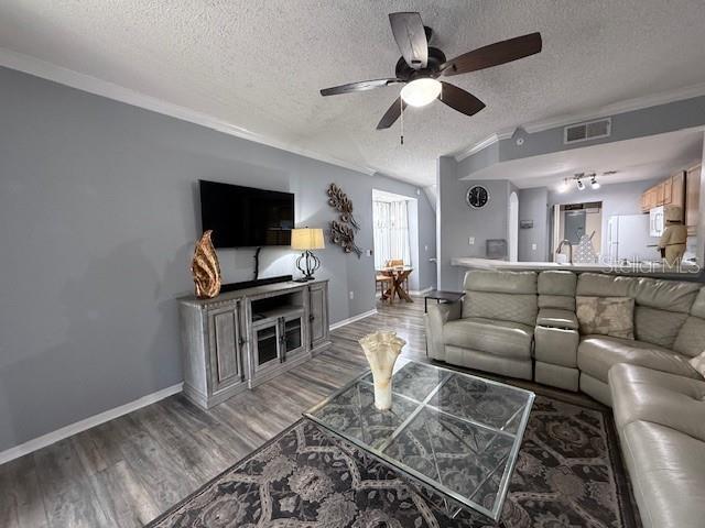 Building Photo - 5001 Baraldi Cir