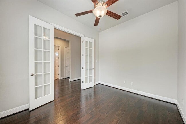 Foto del edificio - 2416 Echo Park Dr