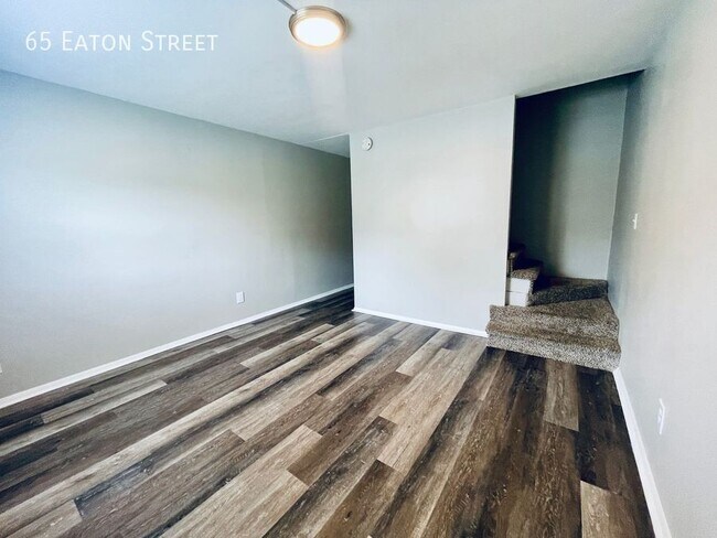 Foto del edificio - Updated 2 Bedroom Townhome in Delaware