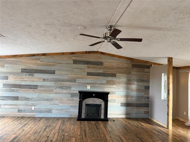 Foto del edificio - 1333 Ashlee Ct