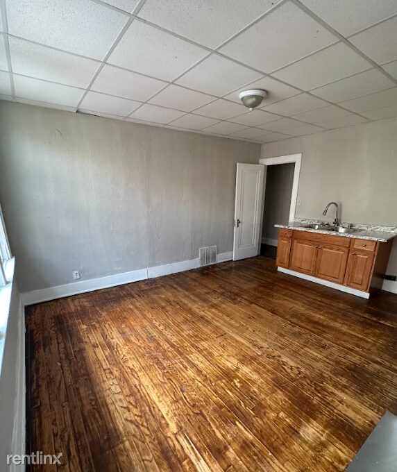 Foto del edificio - 3 br, 1 bath 4plex - 3269 Monterey St Floor 2