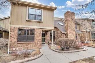 Building Photo - 7814 E Phillips Cir