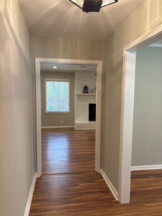 Building Photo - Great Home!