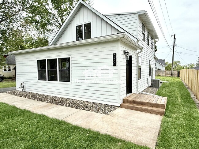 Building Photo - 3460 Livingston Ave