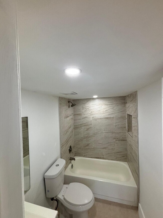 Foto del edificio - 8002 SW 149th Ave
