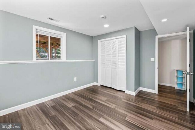 Foto del edificio - 10612 Holleybrooke Dr