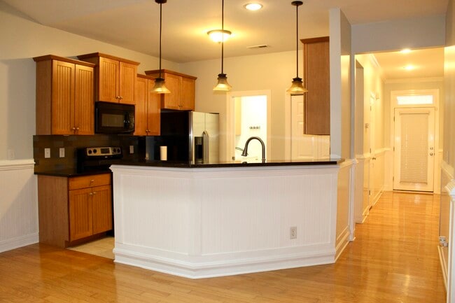 Photo - 1262 Greensview Cir Townhome