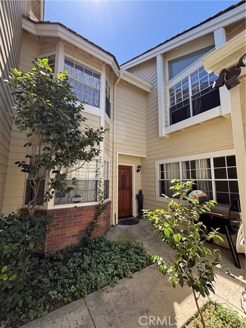 Foto del edificio - 451 Medford Ct