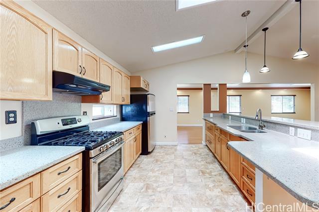 Building Photo - 45-655-655 Apapane St