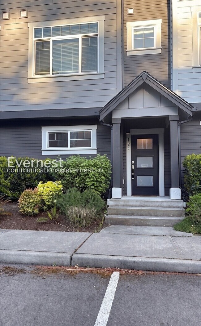 Foto del edificio - 2-Bed/3-Bath/Available Now!