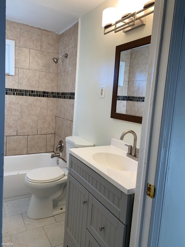 Building Photo - 4 br, 2 bath House - 25 Greenhill Ter