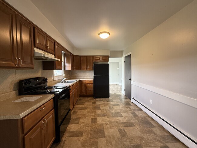 Foto del edificio - 165 Troup Rd