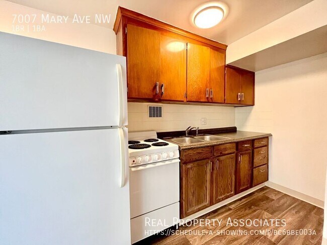 Foto del edificio - 7007 Mary Ave NW