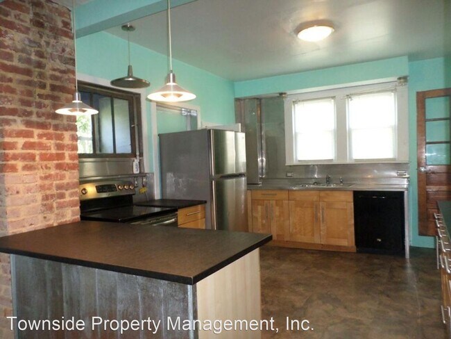 Building Photo - 3 br, 1.5 bath House - 1075 Cambria St.