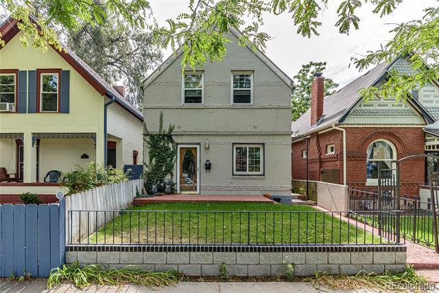 Building Photo - 116 W Maple Ave