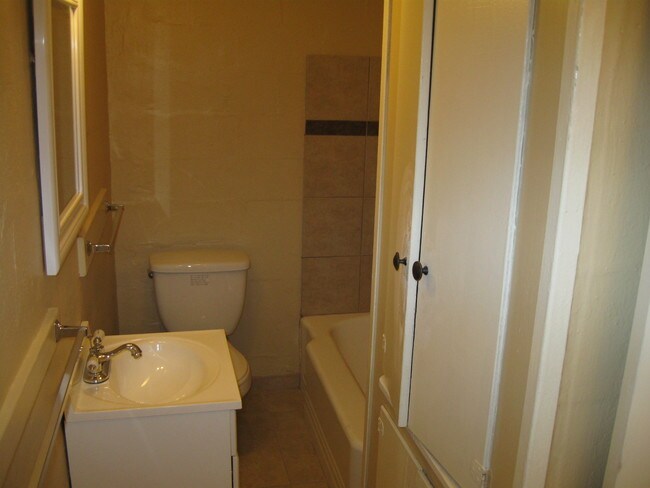 Foto del edificio - 1358 N 23rd St