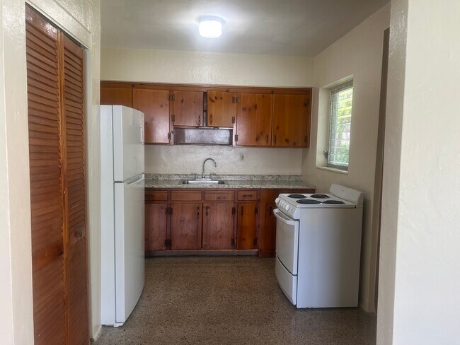 Foto del edificio - 505 NE 150th St