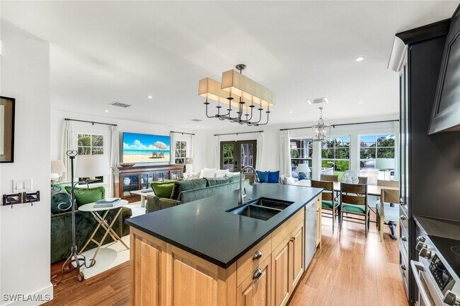 Foto del edificio - 1437 Sandpiper St
