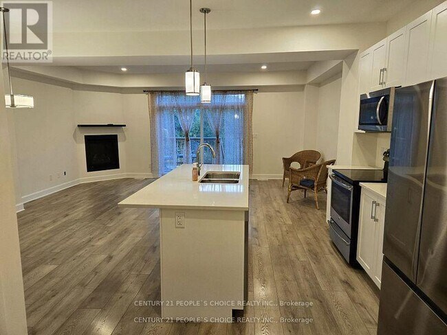 Building Photo - 1614 Tenley Dr